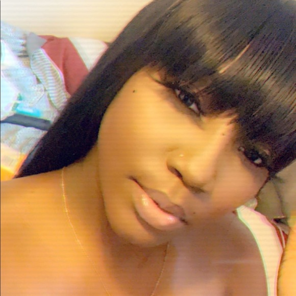 Meet your Posher, Keyondra - Picture 1 of 1